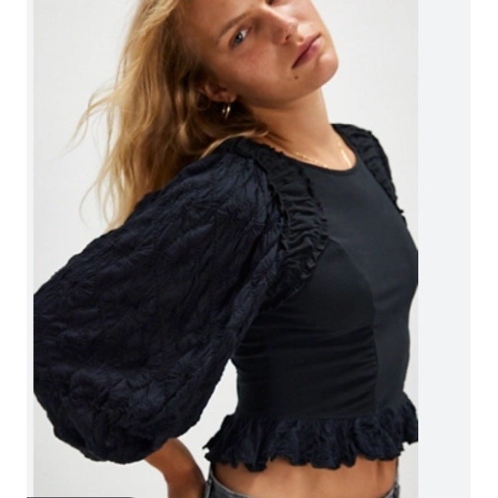 Free People Oliva Womens Shirt Black Puff Sleeves Stretchy Sexy Crop Top L-NWT